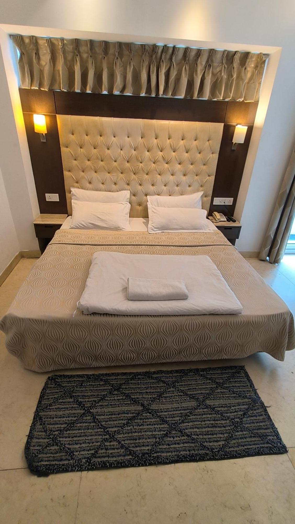 Metropolis Tourist Home Paharganj New Delhi Extérieur photo