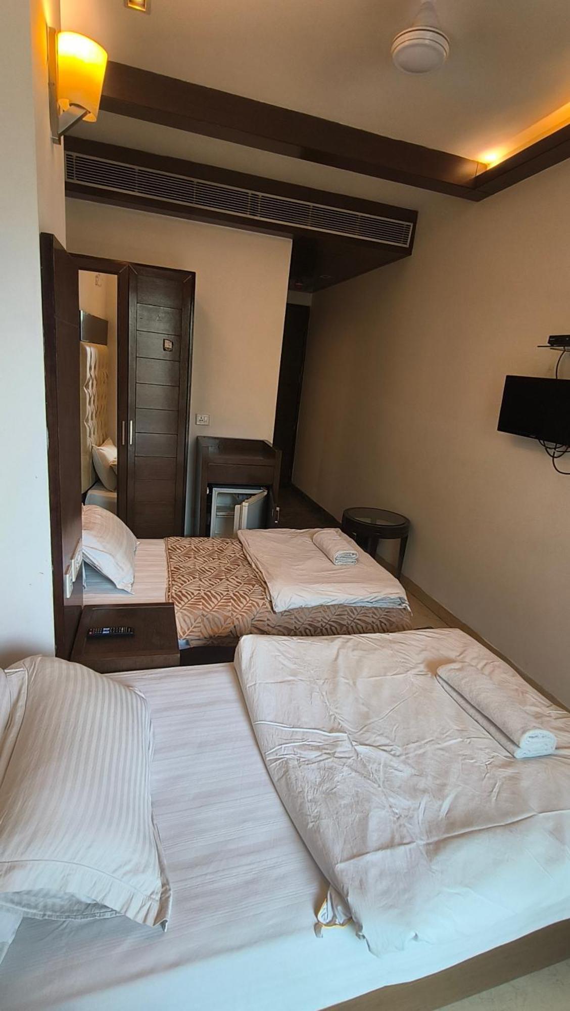 Metropolis Tourist Home Paharganj New Delhi Extérieur photo